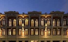 Thomaz Palace